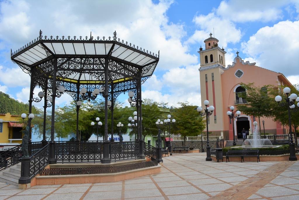 Plaza de Barranquitas